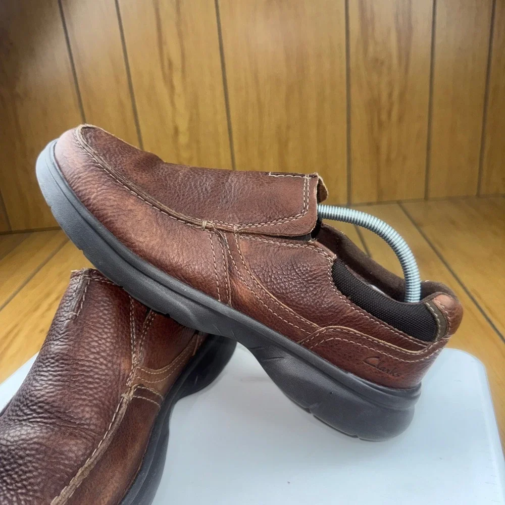 Clarks Bradley Free Tan Tumbled Leather Slip On Loafers Mens 10.5 M Brown